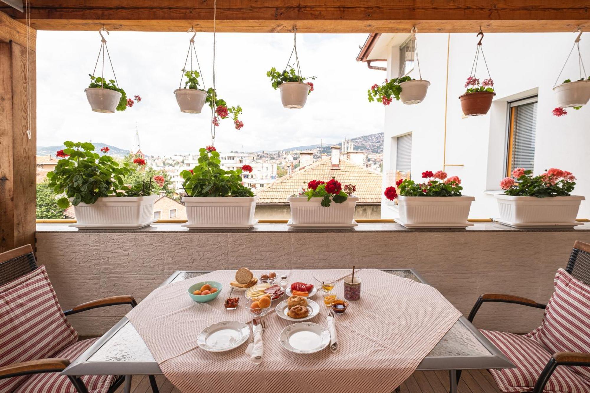 Guesthouse Rose Сараево Екстериор снимка