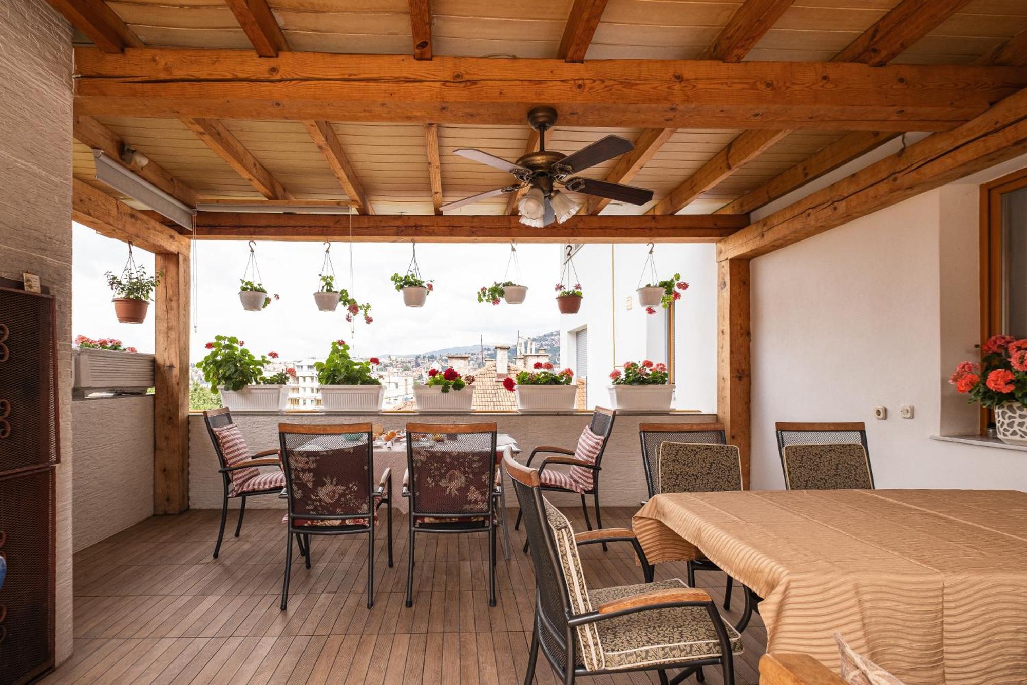 Guesthouse Rose Сараево Екстериор снимка