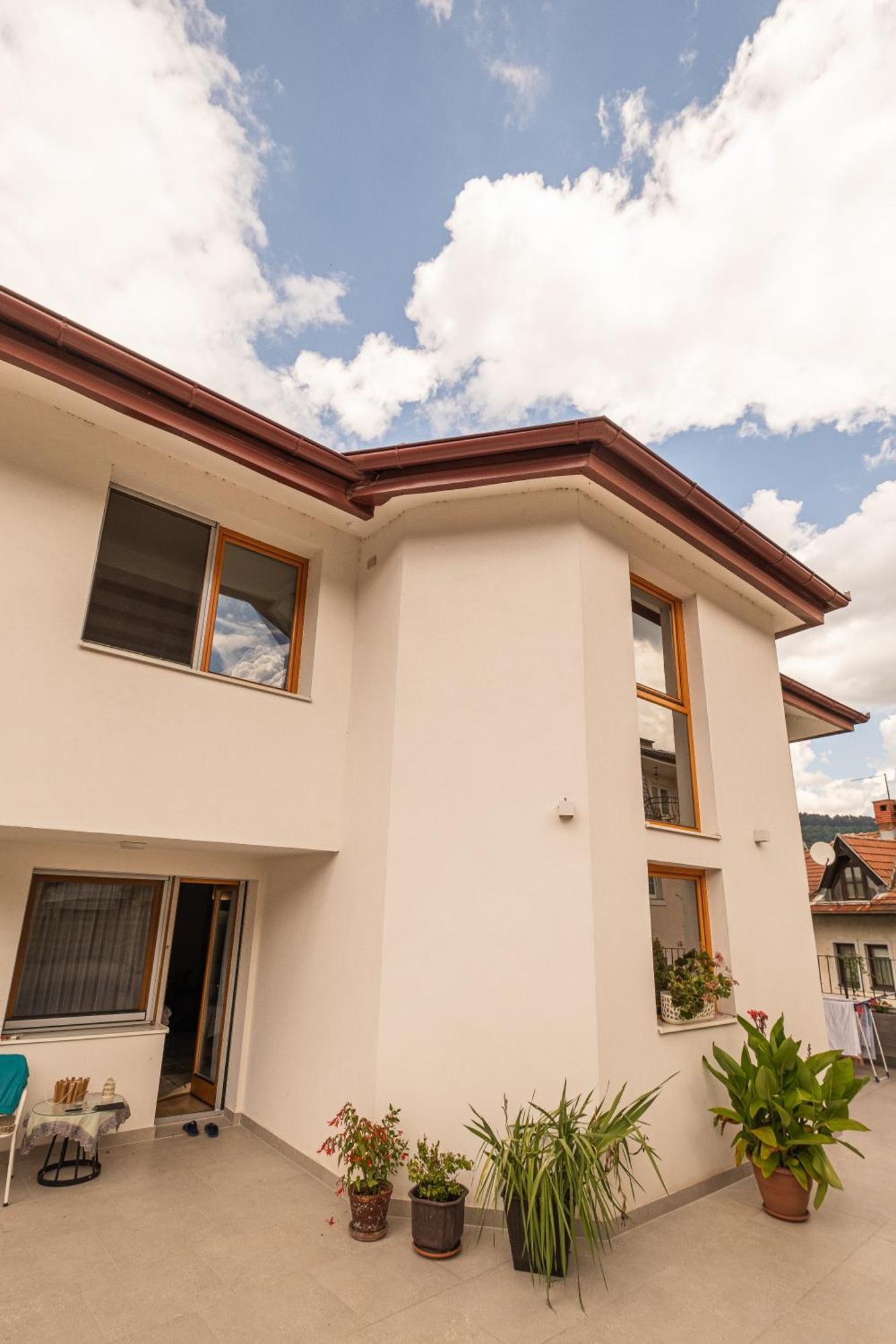 Guesthouse Rose Сараево Екстериор снимка